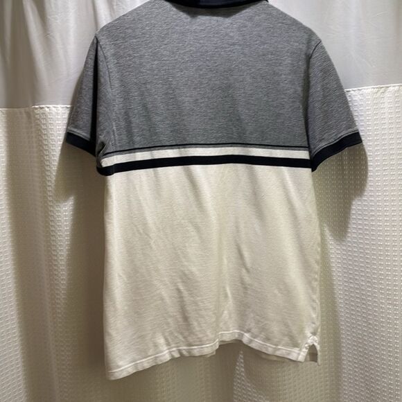 GUESS Shirt!!! - Picture 4 of 4